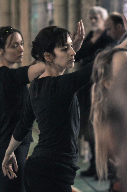 Danseurs en répétition pour le spectacle "L'ile du Paon Flamboyant" au Zénith d'Amiens, avril 2015, produit par l'association Entre-Nous