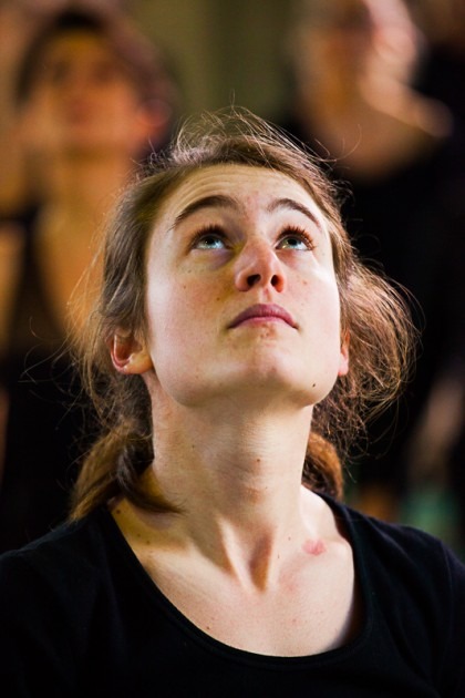 Danseurs en répétition pour le spectacle "L'ile du Paon Flamboyant" au Zénith d'Amiens, avril 2015, produit par l'association Entre-Nous