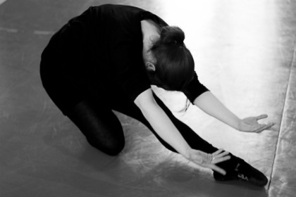 Danseurs en répétition pour le spectacle "L'ile du Paon Flamboyant" au Zénith d'Amiens, avril 2015, produit par l'association Entre-Nous